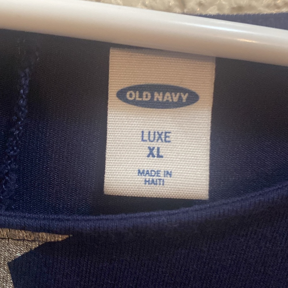 Old Navy Star print  Sleeveless Top XL - Picture 3 of 4